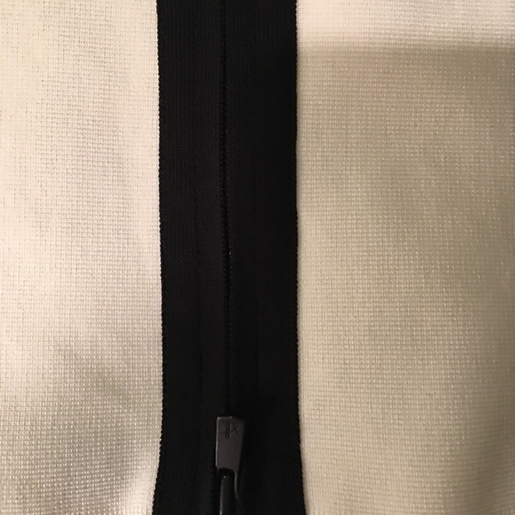 Herve Leger Off White and Black Skirt Size M - Picture 3 of 5